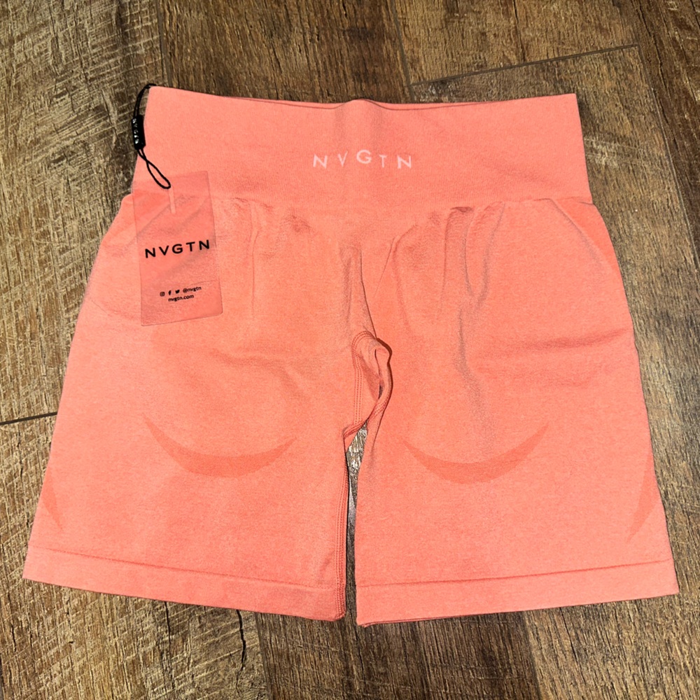 NVGTN Mid Rise Contour Seamless Shorts